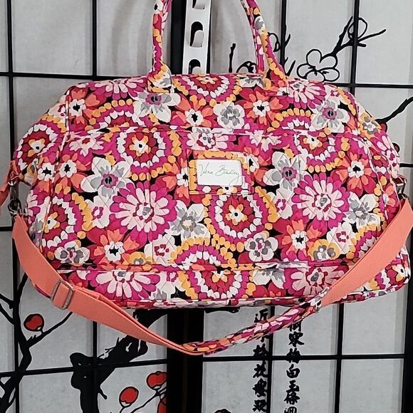 Vera Bradley Grand Traveler Tote Pixie Blooms - Picture 3 of 7